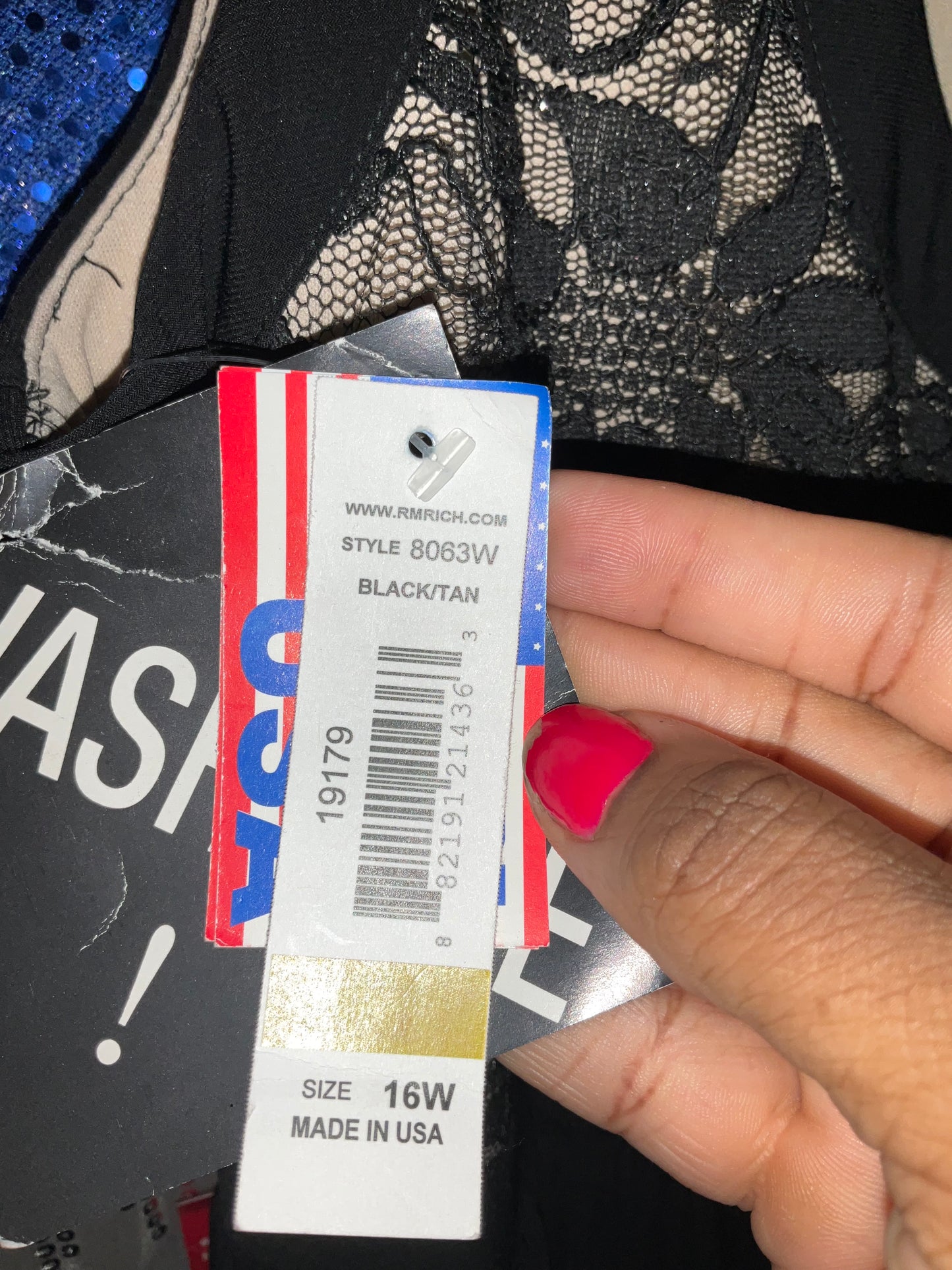 Black and tan R&M Richard’s gown